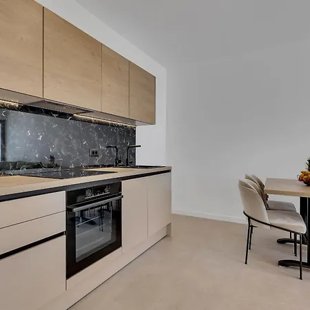 Lito - Only 50m From Sea! - Makarska Exklusiv Appartement *