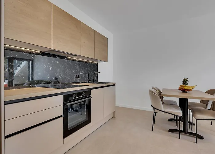 Lito - Only 50m From Sea! - Makarska Exklusiv Apartman *